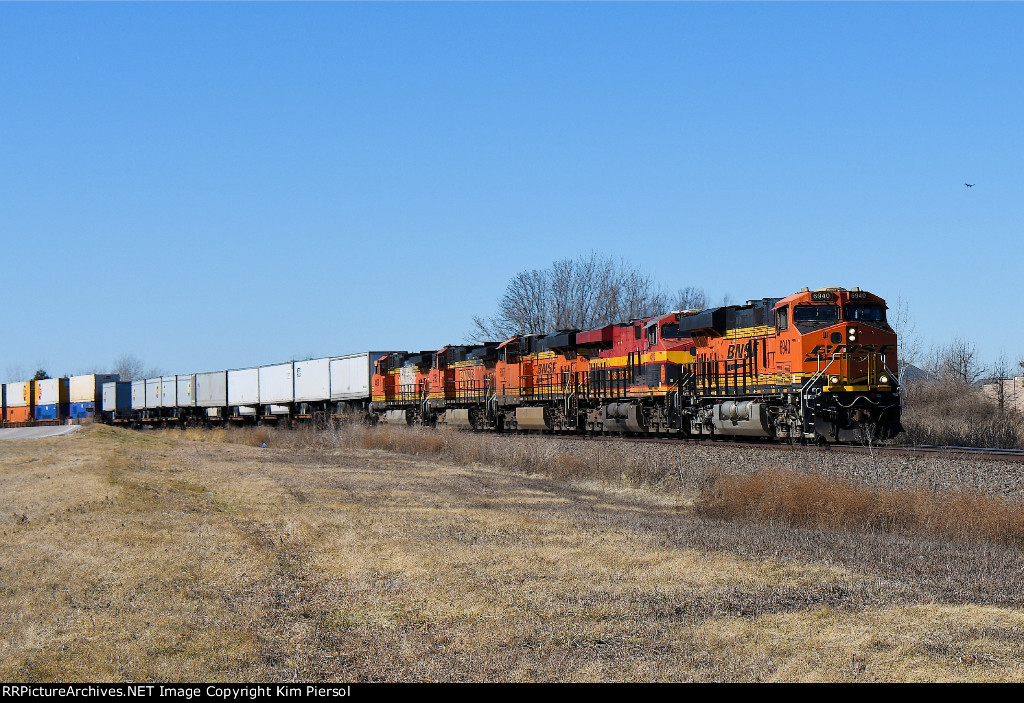 BNSF 6940